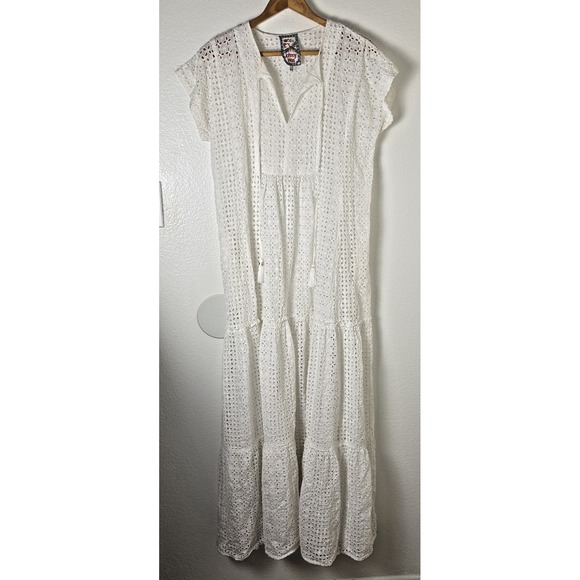 Johnny Was Dresses & Skirts - Johnny Was 100% Silk White Eyelet Tiered Maxi Dress No Slip Sz S Beach Coverup